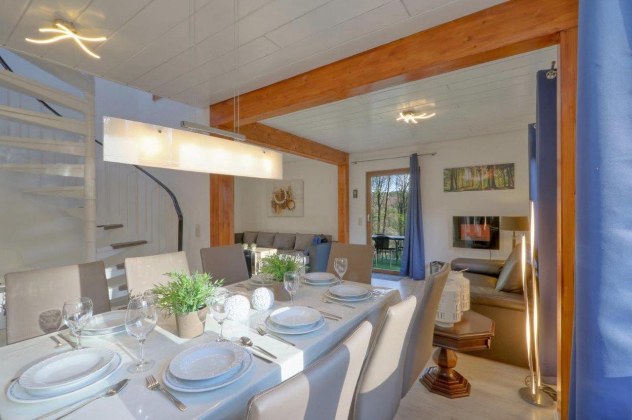 Seepark Kirchheim Ferienhaus Bei Zeta Mit Sauna ภายนอก รูปภาพ