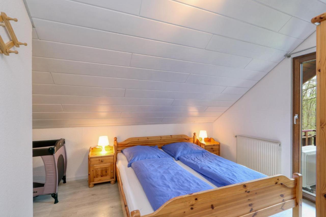 Seepark Kirchheim Ferienhaus Bei Zeta Mit Sauna ภายนอก รูปภาพ